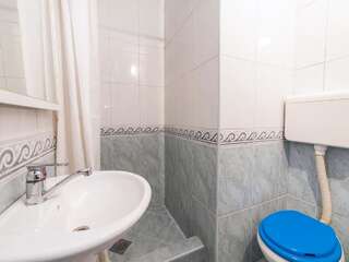 Апартаменты Apartments MIK5 Будва Стандартный трехместный номер-студио-14