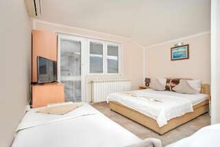 Апартаменты Apartments MIK5 Будва Номер-студио с террасой-7